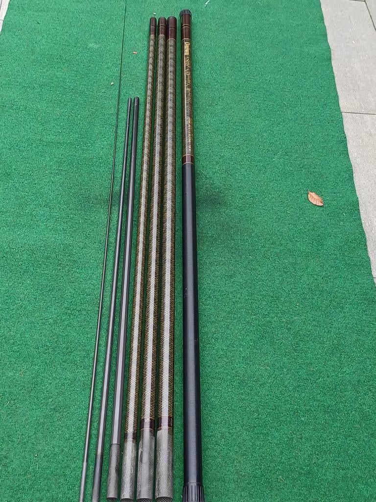 daiwa wisker 777..9.5 m, Ophalen, Zo goed als nieuw