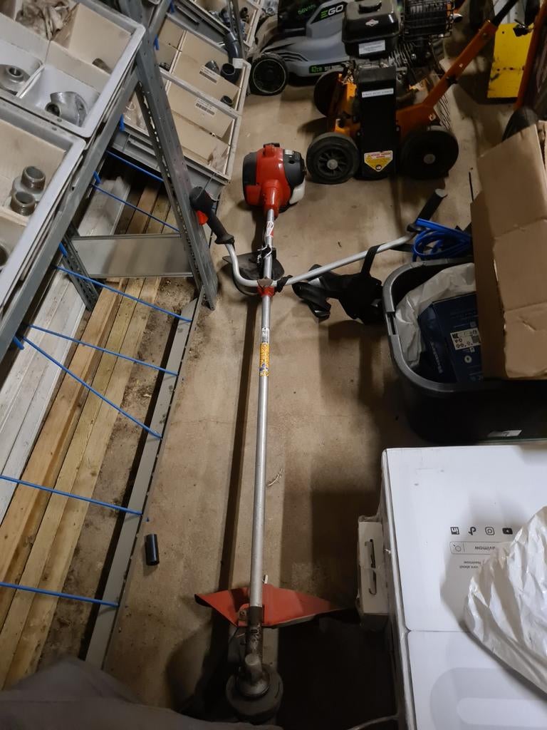 Jonsered BC2128 Bosmaaier - Krachtig en Betrouwbaar, Ophalen