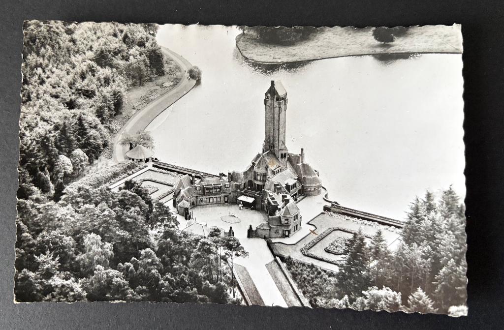 Ansichtkaart Jachtslot St. Hubertus luchtfoto Hoge Veluwe, Ophalen of Verzenden, 1940 tot 1960, Gelopen, Gelderland