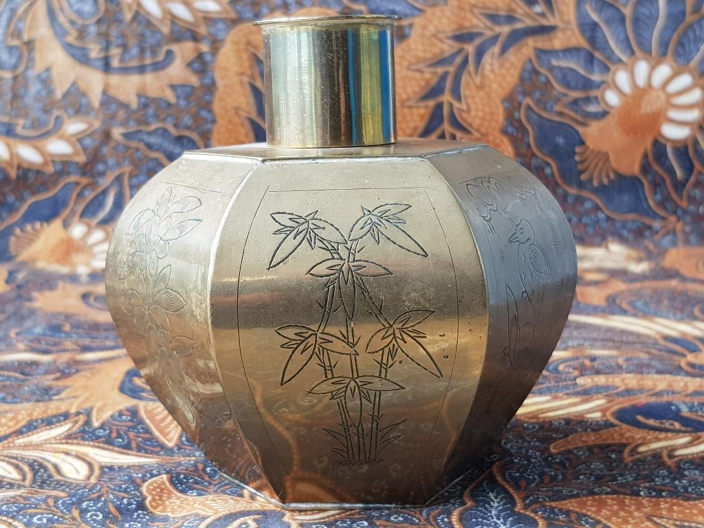 Mooie antieke Oosterse theebus van bewerkt koper 11,3 cm., Antiek en Kunst, Ophalen of Verzenden, Koper