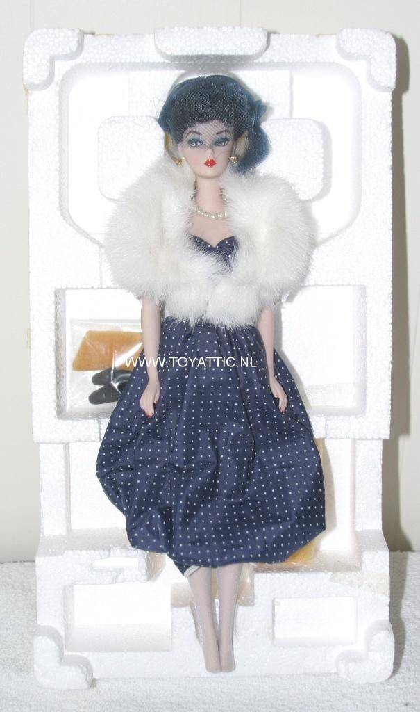 Barbie reproductie repro reproduction van porcelein, Verzamelen, Ophalen of Verzenden, Nieuw, Pop