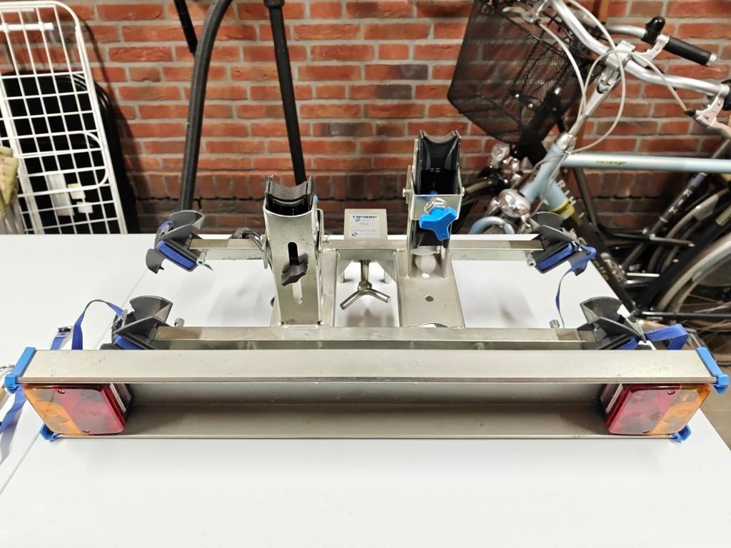 Twinny Load Plus Fietsendrager - mist trekhaak steun, Auto diversen, Fietsendragers, Ophalen, 2 fietsen, Gebruikt, Trekhaakdrager