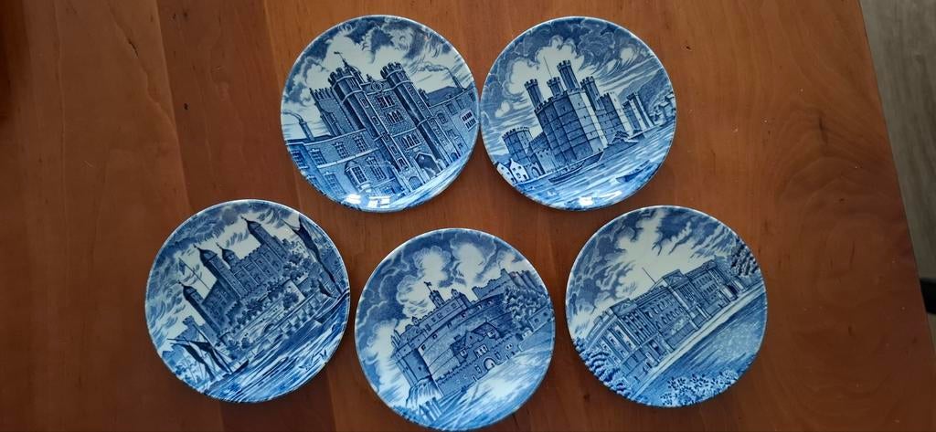 Wedgwood Royal Homes of Britain schoteltjes (5 stuks), Ophalen of Verzenden
