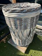 Wasmand riet white wash, Ophalen, Gebruikt, Mand, Riet