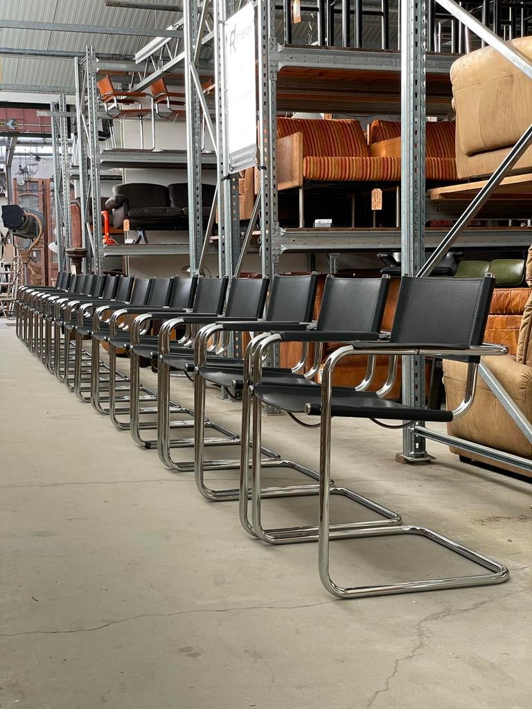 10x Vintage eetkamerstoelen model S34 Mart Stam zwart leer, Huis en Inrichting, Stoelen, Ophalen, Redesign, Gebruikt, Aalsmeer
