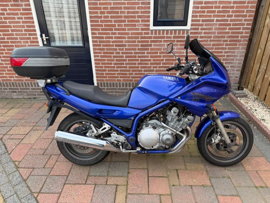 Yamaha Diversion 900 - Comfortabele Toermotor, Cardan-aandrijving, 4 cilinders, Motorrijbewijs A, Particulier