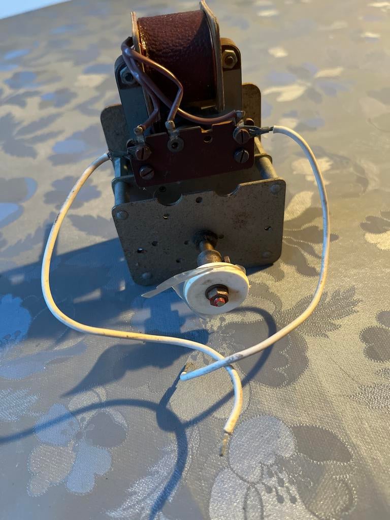 Clapper uit flipperkast/speelautomaat vintage, Overige merken, Gebruikt, Mechanisch, Onderdeel of Defecte kast