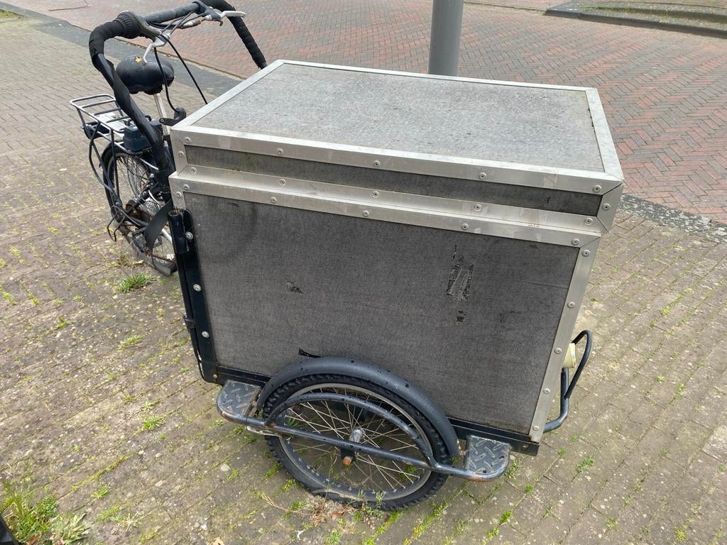 Bakfiets (opknapper), Fietsen en Brommers, Fietsen | Bakfietsen, Gebruikt, Goederen, Elektrisch, Ophalen
