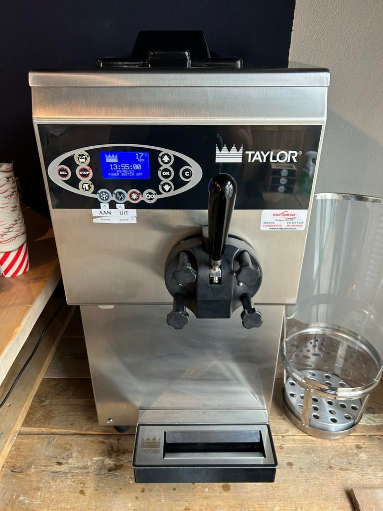 Softijsmachine - Taylor 736, Ophalen, Zo goed als nieuw, Koffiemachine
