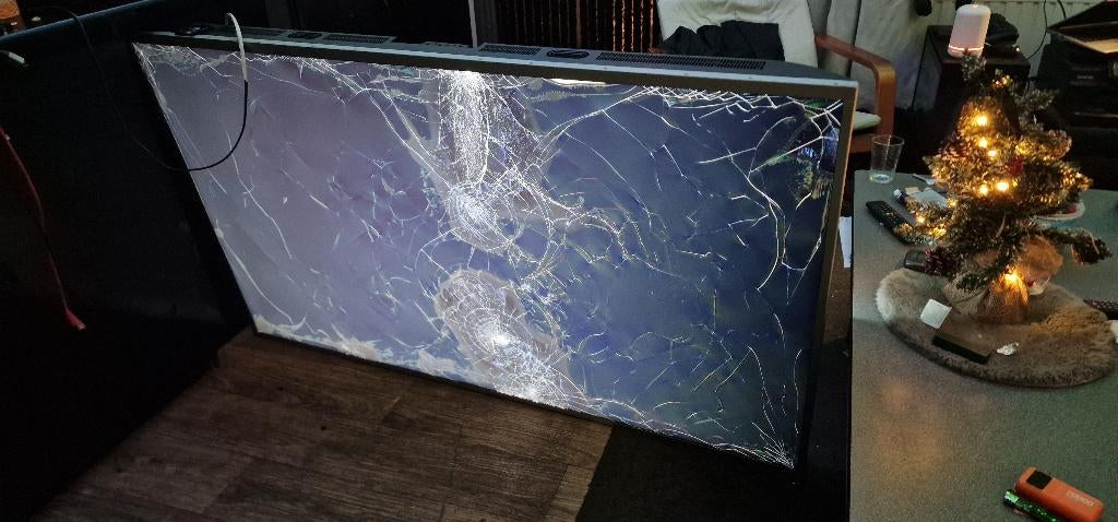 philips 65 inch ambi, gratis, Philips, QLED, 50 Hz, Ophalen of Verzenden