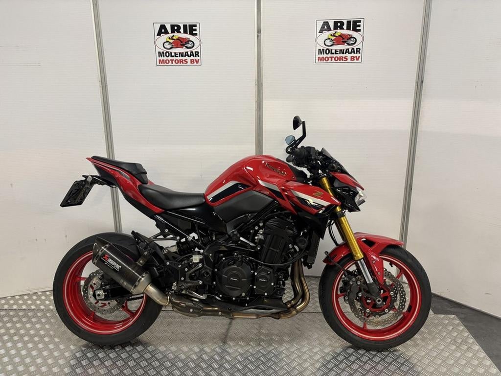 Kawasaki Z 900 ABS (bj 2022), Motoren, 4 cilinders, Motorrijbewijs A, 948 cc, Bedrijf