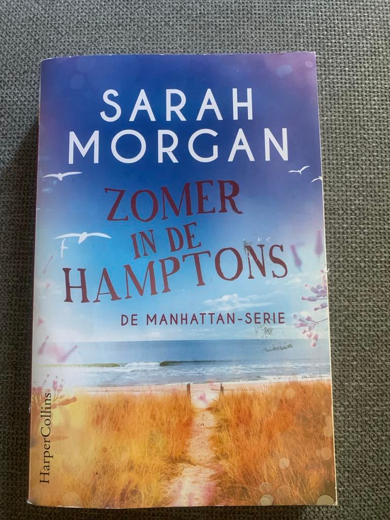 Zomer in de Hamptons - Sarah Morgan (De Manhattan-serie), Boeken, Ophalen of Verzenden, Zo goed als nieuw, Europa overig