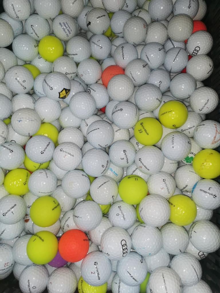Taylormade golfballen AAAA kwaliteit 50 stuks super deal, Ophalen of Verzenden, Zo goed als nieuw, Bal(len)