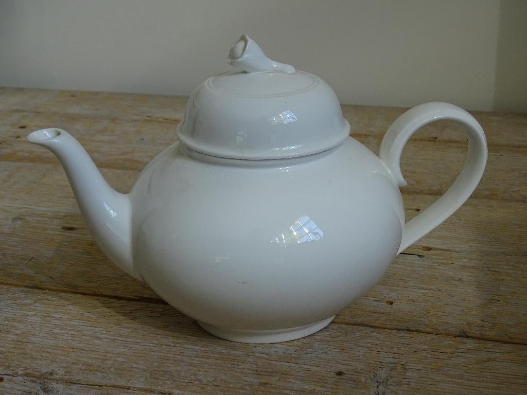 Serviesdelen, Engels, Royal Canterbury, Roomwit, z.g.a.n.