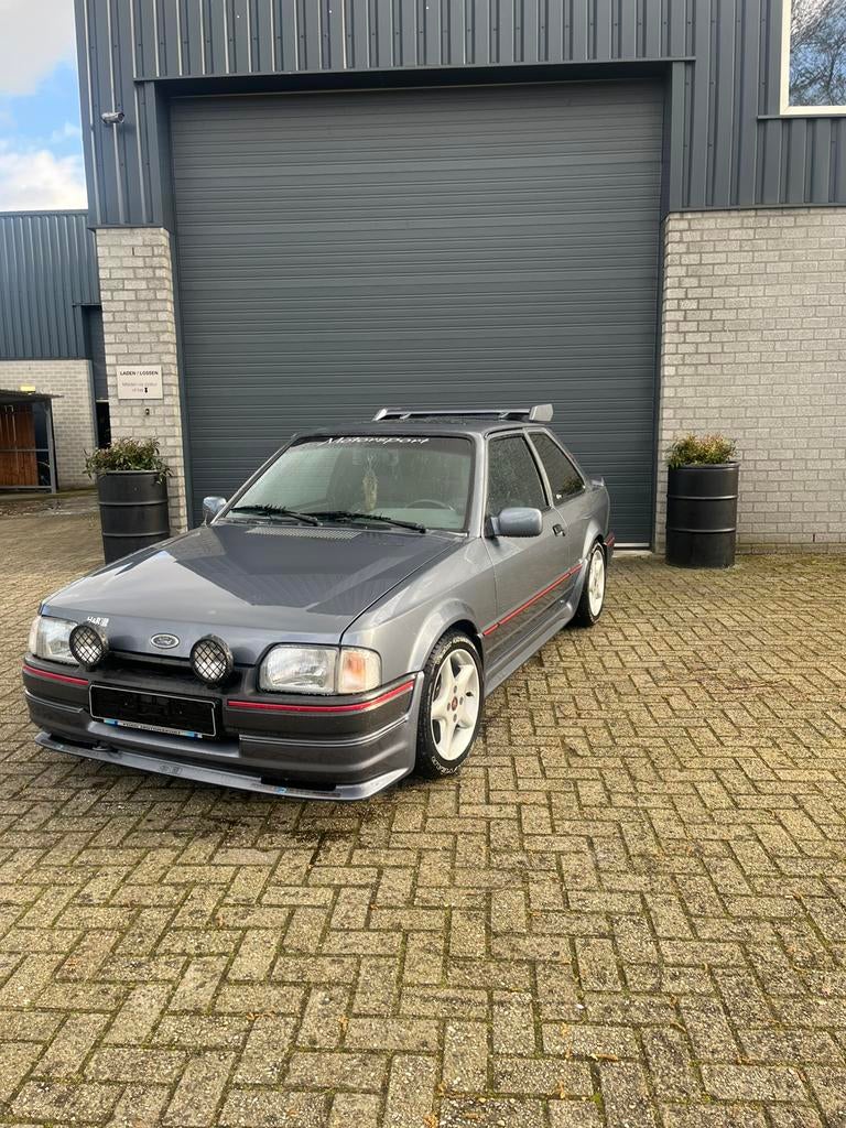 Nette Ford Escort MK4, Voorwielaandrijving, Escort, 4 cilinders, Handgeschakeld