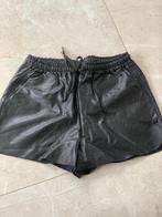 PU lederen short/sportbroek, Ophalen of Verzenden, Nieuw, Maat 48/50 (M), Zwart