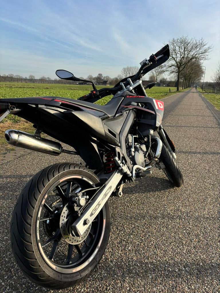 Derbi Senda X-Treme Limited Edition - ORGINEEL!, Ophalen, 6 versnellingen, Maximaal 45 km/u, 49 cc