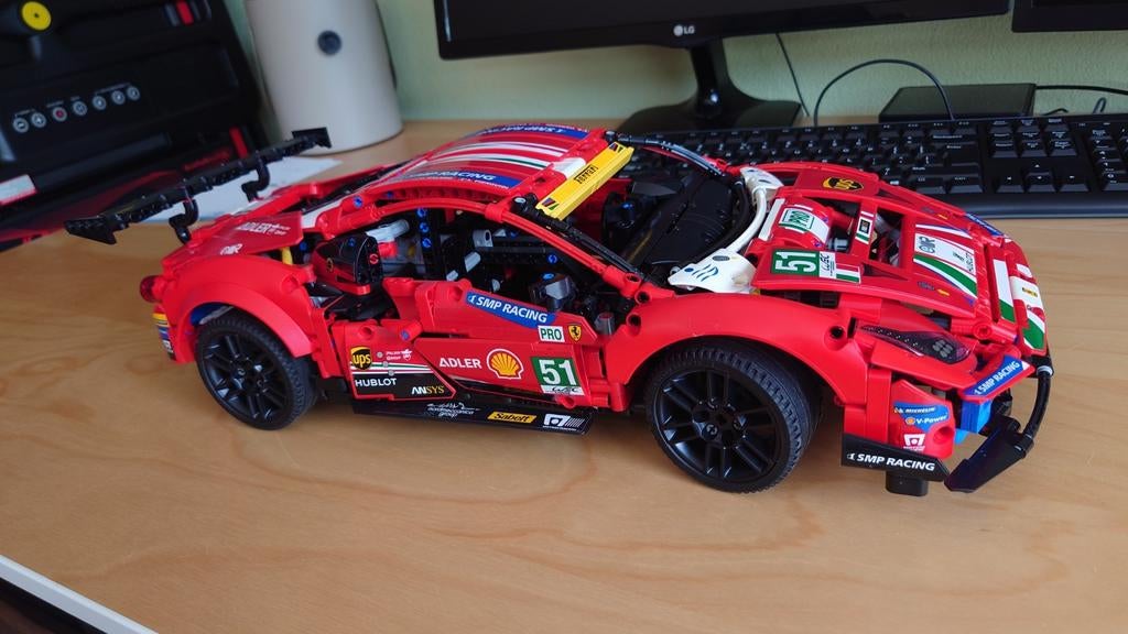 Lego Technic Ferrari 488 GTE, Ophalen of Verzenden, Zo goed als nieuw, Complete set, Lego
