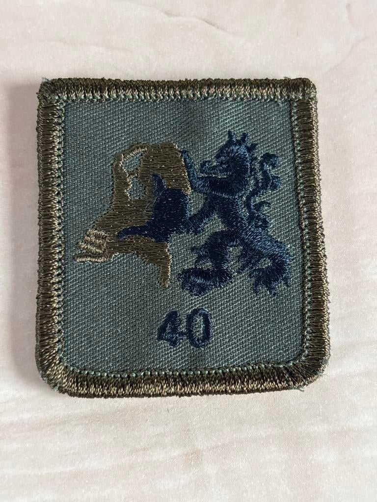 Borstembleem 40 Natres Bataljon - nationale reserve, Verzamelen, Militaria | Algemeen, Verzenden, Landmacht, Nederland, Embleem of Badge