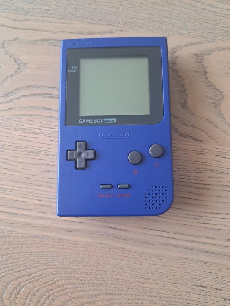 Game Boy Pocket - Blauw - Inclusief beschermhoes, Spelcomputers en Games, Spelcomputers | Nintendo Game Boy, Ophalen, Game Boy Pocket