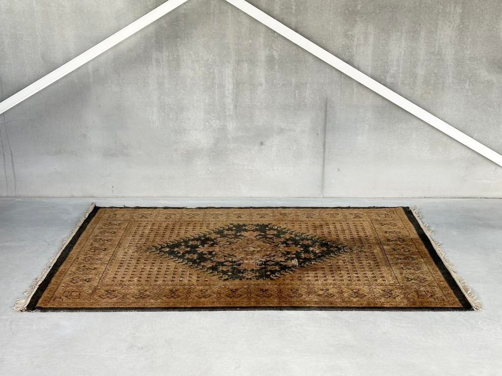 Vintage tapijt 1980s, Ophalen of Verzenden, Zo goed als nieuw, Rechthoekig, 200 cm of meer