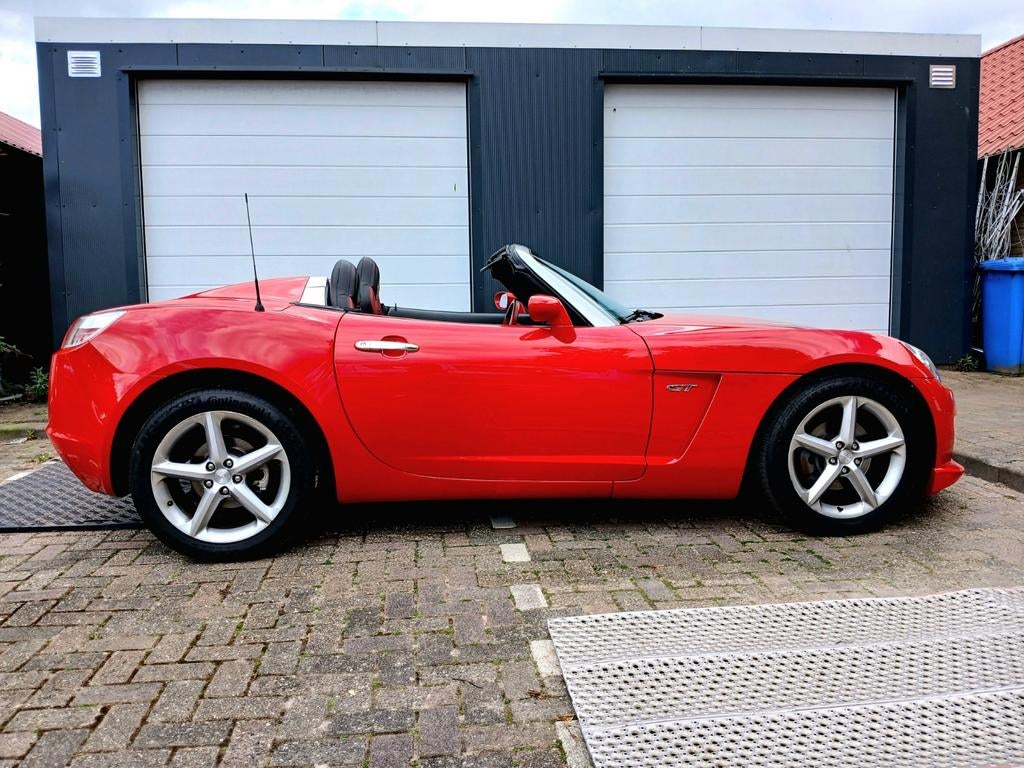 Opel GT 2.0 Turbo 2008 - 37.500 km., Auto's, 1998 cc, Achterwielaandrijving, 264 pk, 4 cilinders