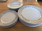 6 persoons servies met patroon., Ophalen, Zo goed als nieuw, Overige stijlen, Porselein
