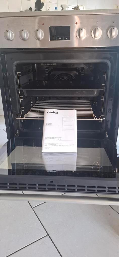Amica Fornuis met Oven - gebruikt, Witgoed en Apparatuur, Fornuizen, Gebruikt, Vrijstaand, Elektrisch, 4 kookzones, 85 tot 90 cm