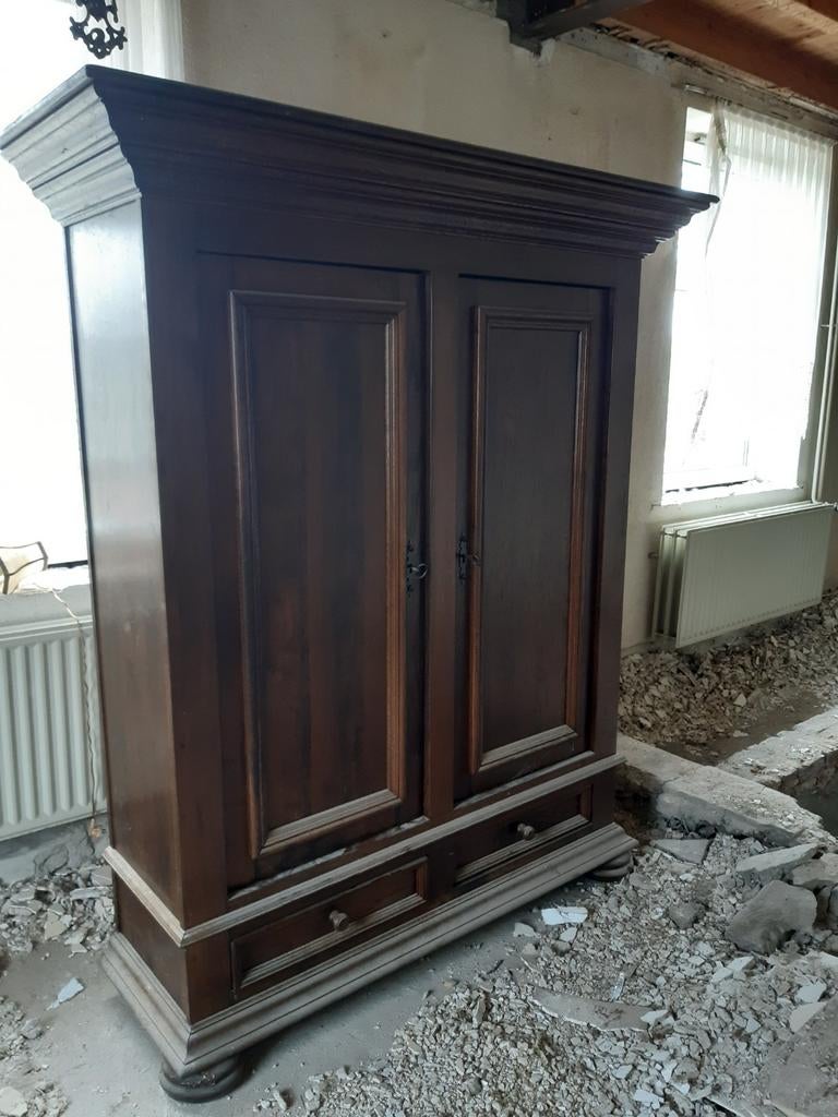 Antieke kast te koop, Ophalen