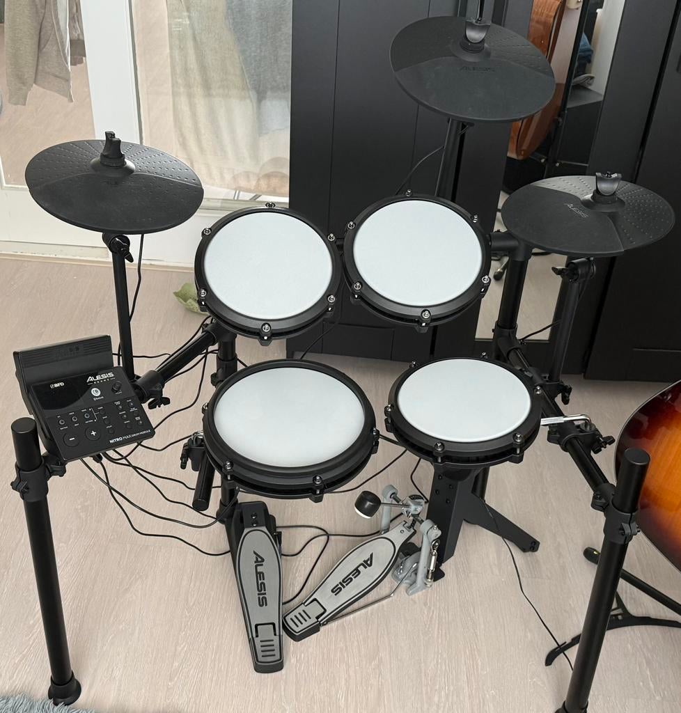 Alesis Nitro Max elektronisch drum, Ophalen of Verzenden, Zo goed als nieuw, Overige merken, Elektronisch