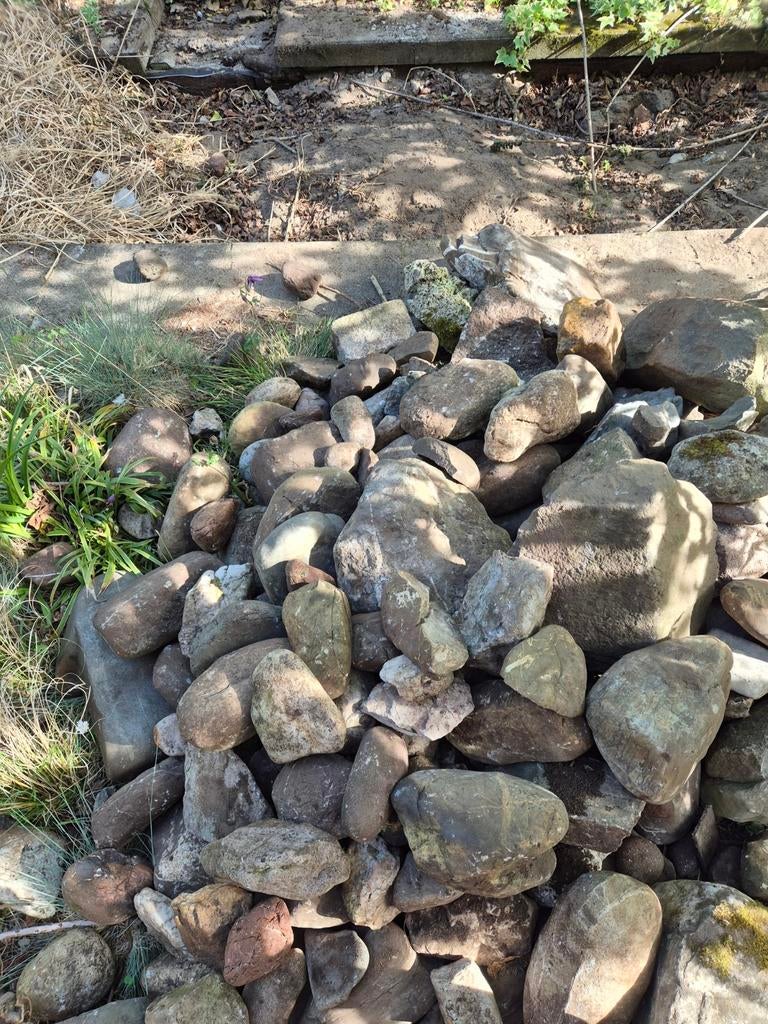 Keien en stenen van vijvers gratis af te halen, Tuin en Terras, Grind, Keien en Split, Ophalen, Gebruikt