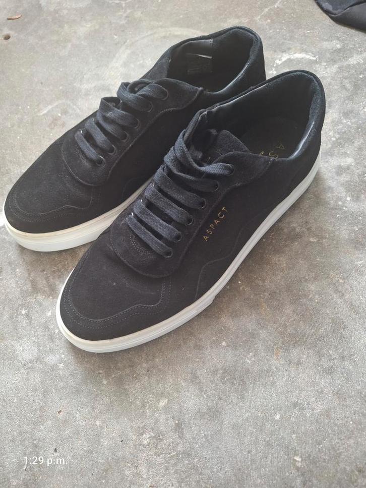 Aspact Italiaanse herensneakers maat 43, zwart suède, Kleding | Heren, Schoenen, Zo goed als nieuw, Zwart, Verzenden