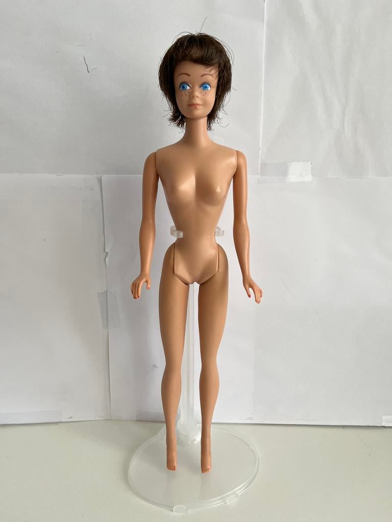 Vintage Barbie Midge met donker haar - geknipt haar, Verzamelen, Poppen, Ophalen of Verzenden, Gebruikt