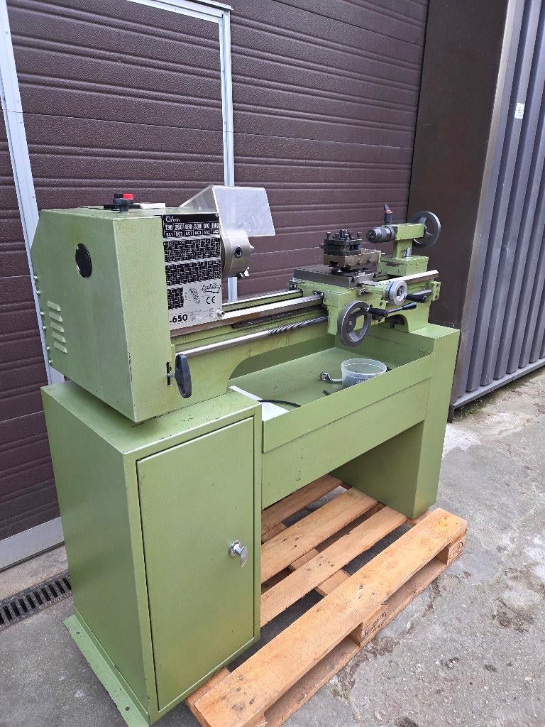 Draaibank metaal Huvema HU-650 voor Metaalbewerking, Doe-het-zelf en Verbouw, Ophalen, Gebruikt, Metaaldraaibank, 500 tot 1000 mm