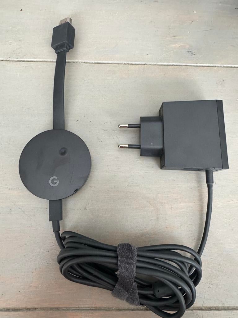 Google Chromecast ultra 4K - Zwart, Ophalen of Verzenden, Zo goed als nieuw, HDMI, Zonder harde schijf