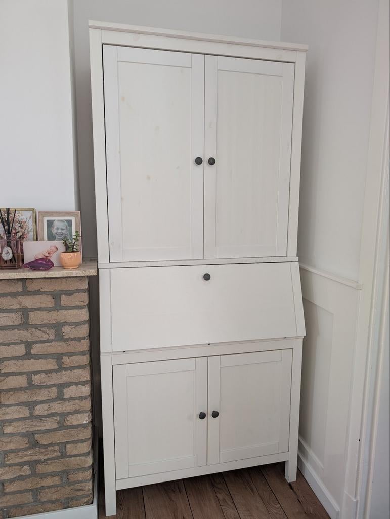 Nette, witte kast, Ophalen, Gebruikt