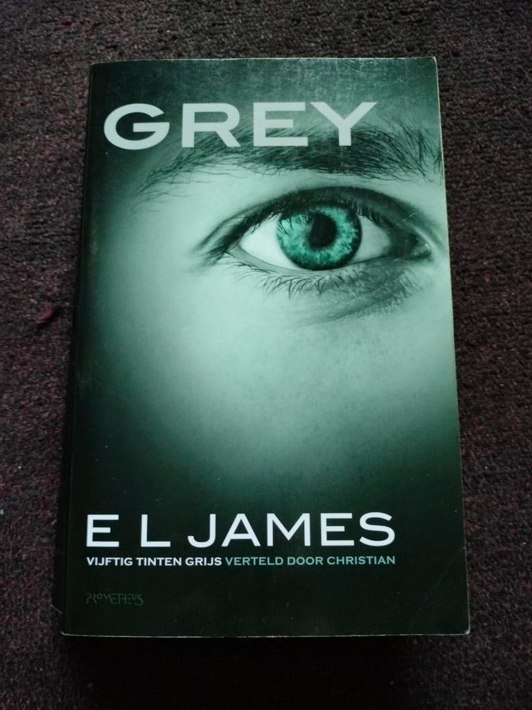Grey - Vijftig tinten grijs verteld door Christian, Gelezen, Ophalen of Verzenden, Nederland, E L James
