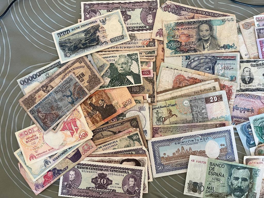 Bankbiljetten verzameling. Bankbiljetten, Postzegels en Munten, Bankbiljetten | Europa | Niet-Eurobiljetten, Ophalen of Verzenden