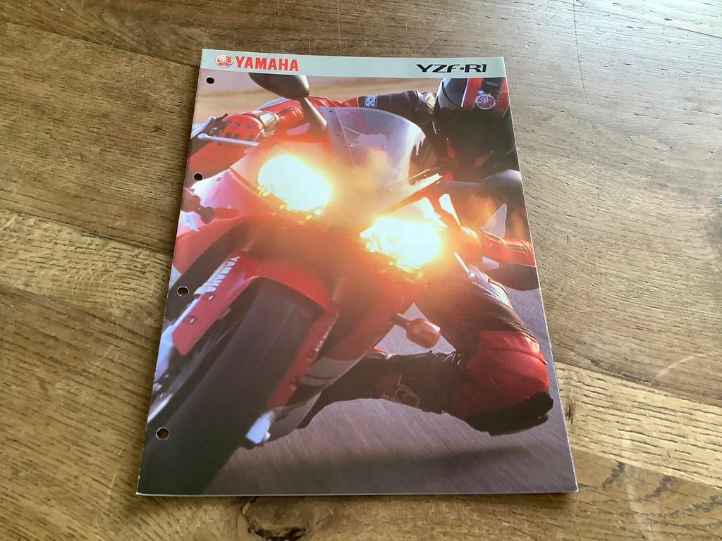 Yamaha YZF-R1 Brochure - Origineel.    (32), Verzenden, Yamaha