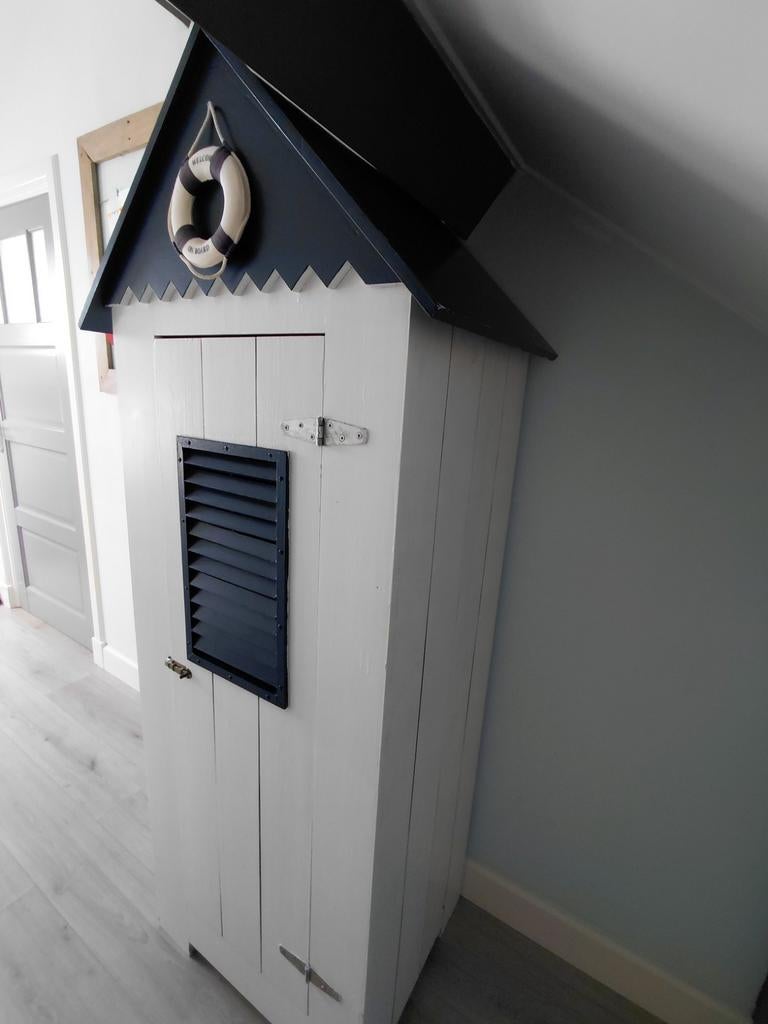 Unieke strandhuisje kast - Maritieme stijl, Ophalen of Verzenden, Gebruikt