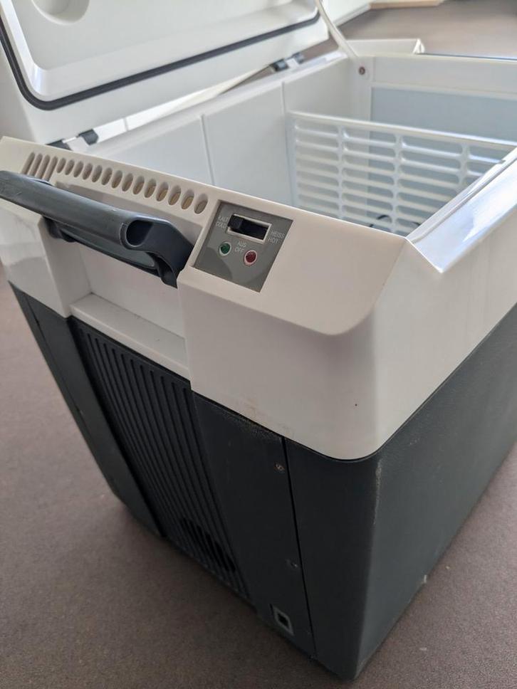 Koelbox. Coolbox., Caravans en Kamperen, Koelboxen, Elektrisch, Ophalen