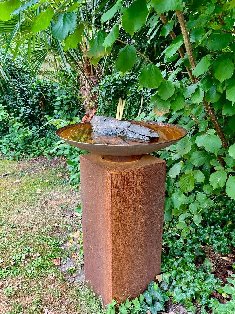 cortenstaal vogelbad, waterschaal op sokkel, Ophalen of Verzenden, Nieuw