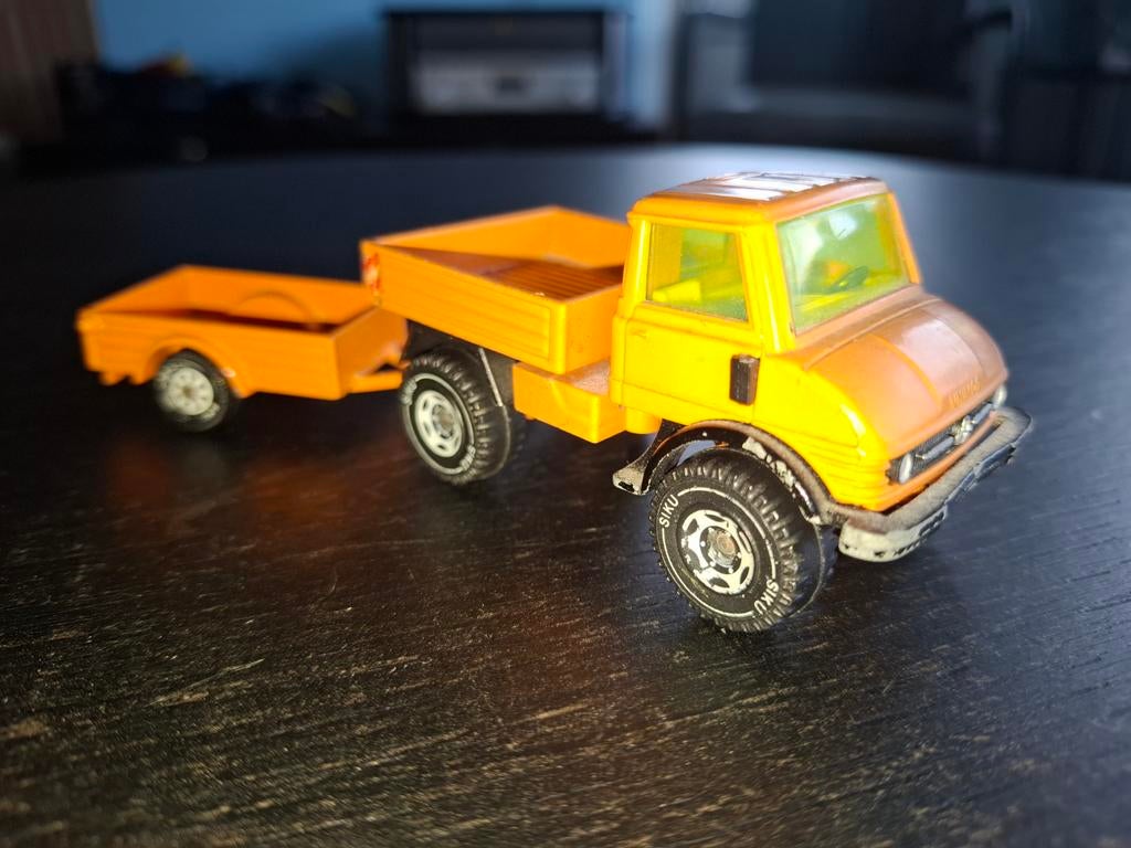 Siku Mercedes-Benz Unimog met aanhanger, Overige merken, Gebruikt, 1:50 of kleiner, Ophalen of Verzenden