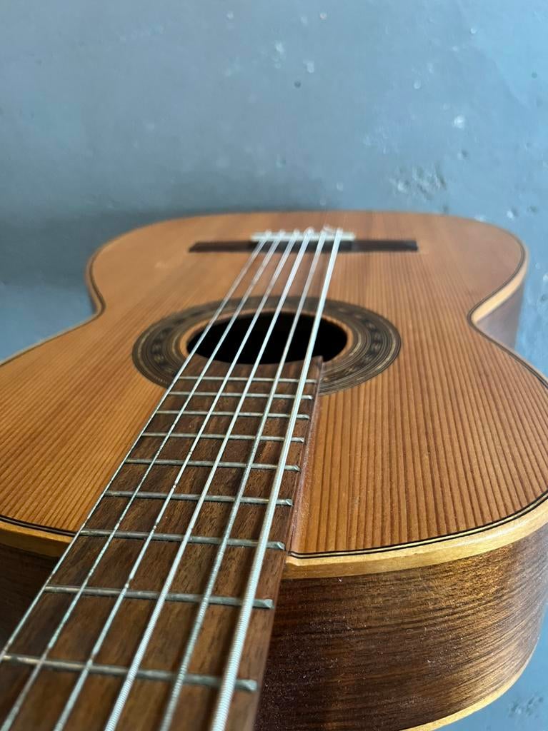 spaans klassieke (contra)bas gitaar massief notenhout/fichte, Muziek en Instrumenten, Snaarinstrumenten | Gitaren | Bas, Ophalen of Verzenden