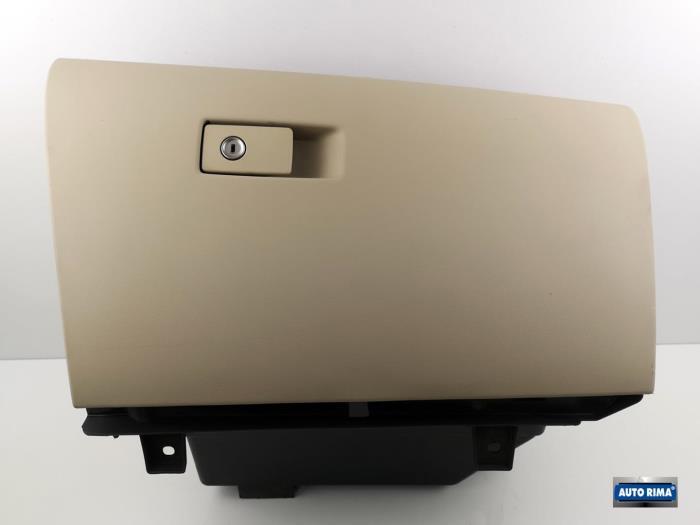 Dashboardkastje van een Volvo V60, Auto-onderdelen, Dashboard en Schakelaars, Gebruikt, 3 maanden garantie, Ophalen of Verzenden