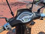 Vespa Sprint Notte uit 2020, Ophalen, Gebruikt, Benzine