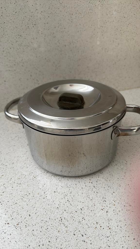 Sola kookpan 18 cm rond, Ophalen of Verzenden, Gebruikt, Overige materialen, Kookpan of Snelkookpan