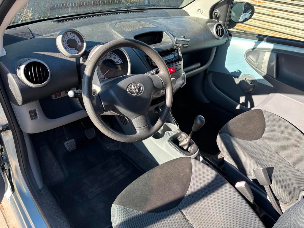 Toyota Aygo 1.0-12V Sport | Nieuwe APK | Goed onderhouden |, Gebruikt, 68 pk, Origineel Nederlands, Bedrijf