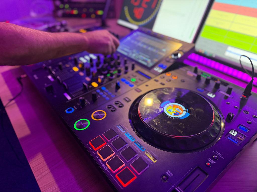 Te Huur  Professionele Muziek Studio., Ophalen, Nieuw