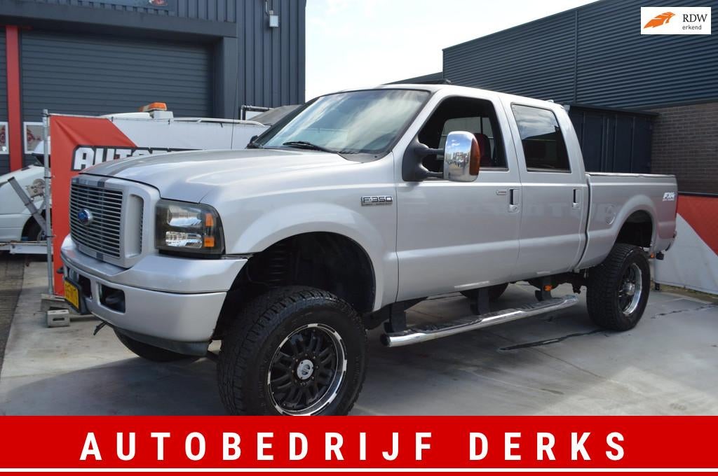 Ford F-350 6.0 V8 Diesel Power Stroke Heavy Duty Grijs Kente, Auto's, Bestelauto's, Automaat, Gebruikt, 8 cilinders, 327 pk